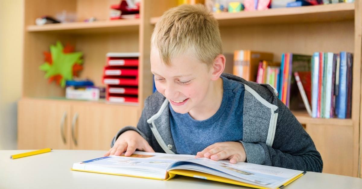 Kind im Duden Institut