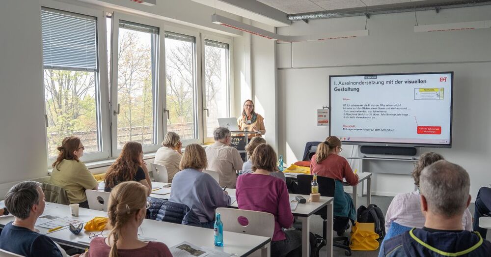 Prof. Julia Festman, Ph.D. beim 5. Bundeskongress